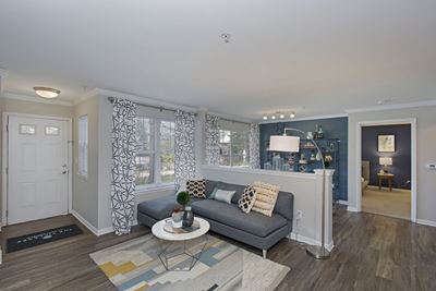 Fully Furnished Apartments Available at The Villages at Canterfield, Illinois, 60118